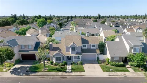 View/Area - 2832 Belharbour Dr, Modesto, CA 95355 photo 3 of 5