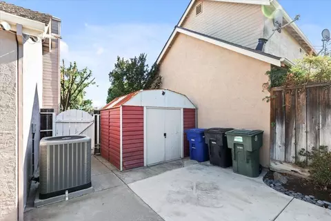 Exterior - 2832 Belharbour Dr, Modesto, CA 95355 photo 15 of 19