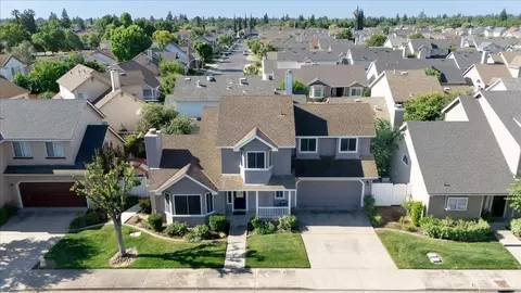 View/Area - 2832 Belharbour Dr, Modesto, CA 95355 photo 2 of 5