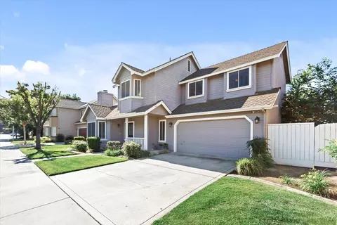 Exterior - 2832 Belharbour Dr, Modesto, CA 95355 photo 5 of 19