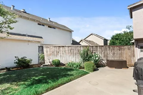 Exterior - 2832 Belharbour Dr, Modesto, CA 95355 photo 13 of 19