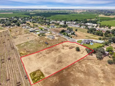 19012 E Sierra View Ct, Clements, CA 95227 photo 9