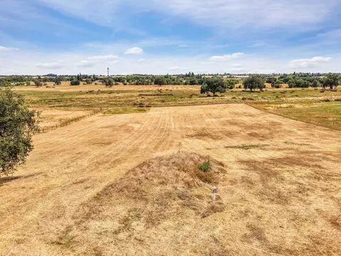 19012 E Sierra View Ct, Clements, CA 95227 photo 19