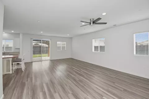 Living - 2063 Baldwin Way, Olivehurst, CA 95961 photo 1 of 4