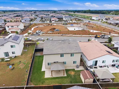 View/Area - 2063 Baldwin Way, Olivehurst, CA 95961 photo 3 of 9