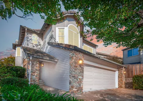 5608 Grand View Ct, Rocklin, CA 95765