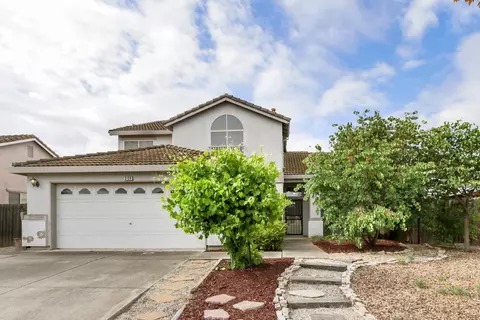 3139 Grizzly Bay Rd, West Sacramento, CA 95691