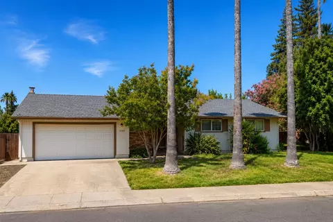 1361 Peach Tree Ln, Yuba City, CA 95993