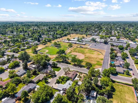 View/Area - 2101 Bircher Way, Carmichael, CA 95608 photo 6 of 10