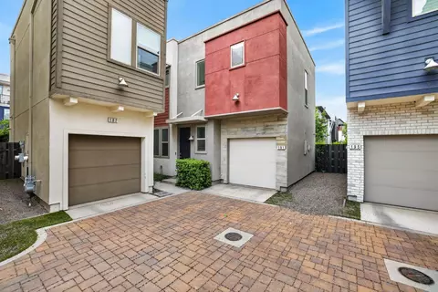 191 Log Pond Ln, Sacramento, CA 95818