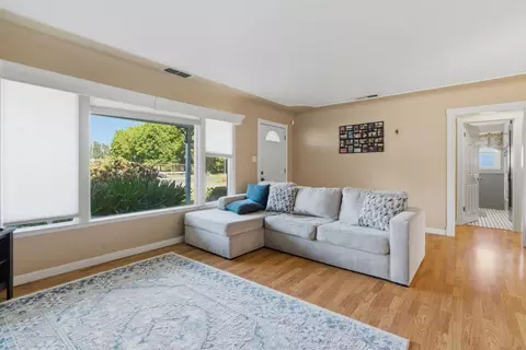 Living - 1242 Pauline Ave, Modesto, CA 95358 photo 2 of 3