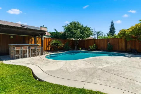 Exterior - 3617 Glencrest Dr, Modesto, CA 95355 photo 11 of 11