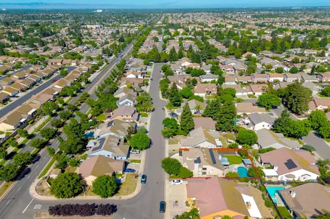 View/Area - 3617 Glencrest Dr, Modesto, CA 95355 photo 10 of 15