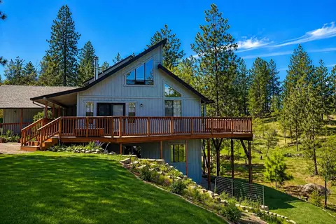24275 Grand View Ave, Colfax, CA 95713