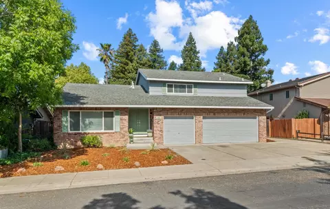 1111 Cottonwood Dr, Roseville, CA 95661