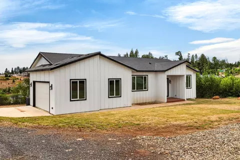 5627 Newland Rd, Paradise, CA 95969