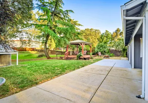Exterior - 4000 Bright Ct, Placerville, CA 95667 photo 5 of 14