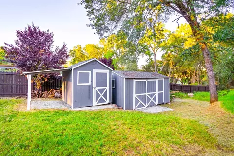 Exterior - 4000 Bright Ct, Placerville, CA 95667 photo 10 of 14