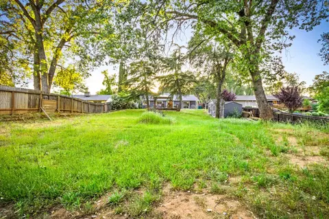 Exterior - 4000 Bright Ct, Placerville, CA 95667 photo 9 of 14