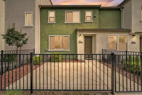 3031 Mesmerizing Walk, Sacramento, CA 95835