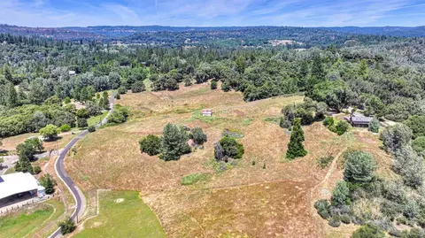5097 Oak Leaf Cir, Placerville, CA 95667 photo 8