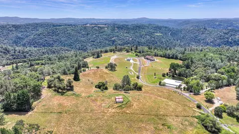 5097 Oak Leaf Cir, Placerville, CA 95667