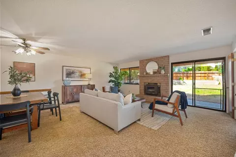 Living - 4124 Mindt Ct, Carmichael, CA 95608 photo 1 of 4