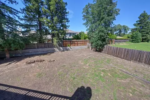 Exterior - 4124 Mindt Ct, Carmichael, CA 95608 photo 4 of 13