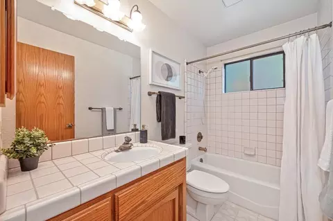 Bath - 4124 Mindt Ct, Carmichael, CA 95608 photo 1 of 5