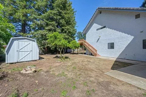 Exterior - 4124 Mindt Ct, Carmichael, CA 95608 photo 8 of 13