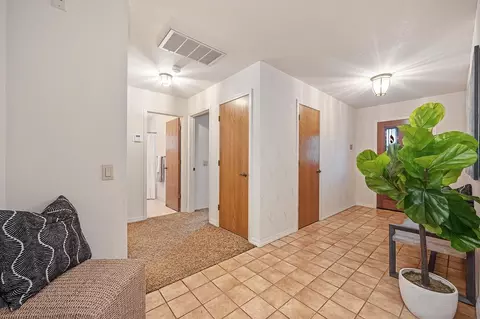 Entry Way - 4124 Mindt Ct, Carmichael, CA 95608 photo 2 of 5