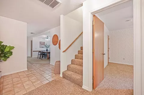 Entry Way - 4124 Mindt Ct, Carmichael, CA 95608 photo 4 of 5