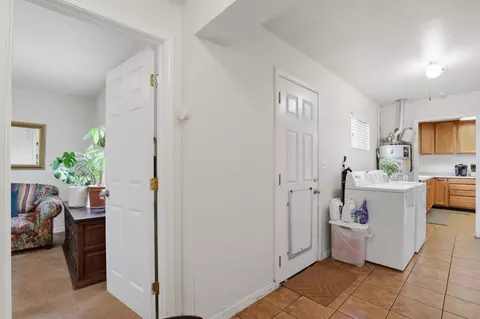 Entry Way - 1885 15th St, Olivehurst, CA 95961 photo 2 of 2
