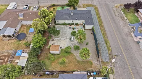 View/Area - 1885 15th St, Olivehurst, CA 95961 photo 2 of 3