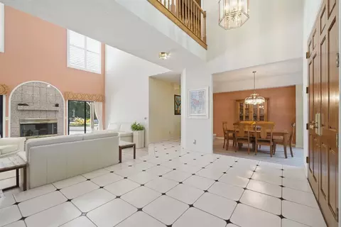 2416 Stonebrook Dr, Modesto, CA 95355 photo 10
