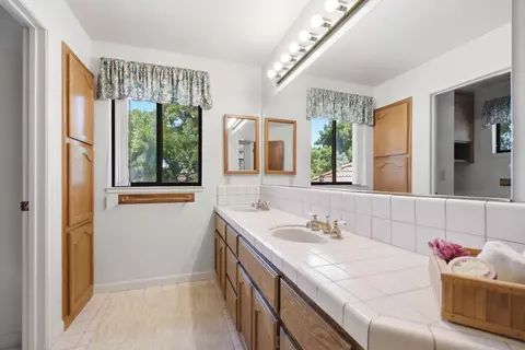 2416 Stonebrook Dr, Modesto, CA 95355 photo 34