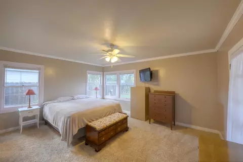 Bedroom - 601 N 4th St, Patterson, CA 95363 photo 5 of 7