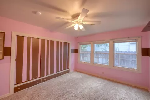 Bedroom - 601 N 4th St, Patterson, CA 95363 photo 3 of 7