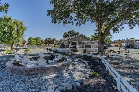 Exterior - 3585 Burson Rd, Burson, CA 95225 photo 2 of 34