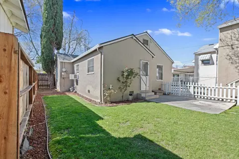 Exterior - 1434 Parker Ave, Tracy, CA 95376 photo 7 of 8