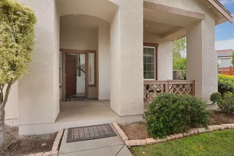 Exterior - 1883 Oswego Ct, Tracy, CA 95304 photo 6 of 17