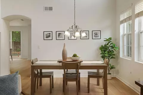 Dining - 1883 Oswego Ct, Tracy, CA 95304 photo 2 of 5