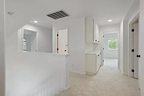 Entry Way - 1883 Oswego Ct, Tracy, CA 95304 photo 5 of 6
