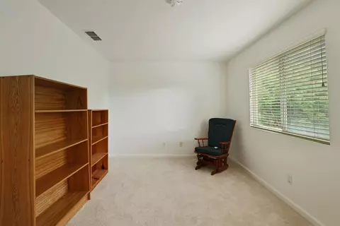 Bedroom - 1883 Oswego Ct, Tracy, CA 95304 photo 6 of 10