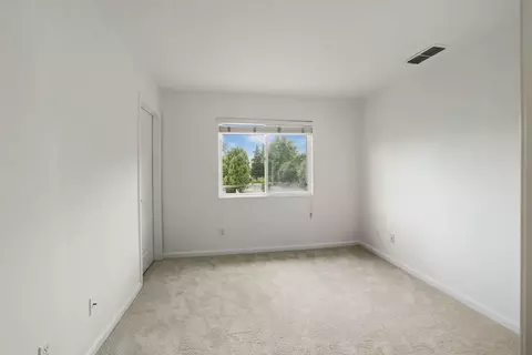 Bedroom - 1883 Oswego Ct, Tracy, CA 95304 photo 3 of 10