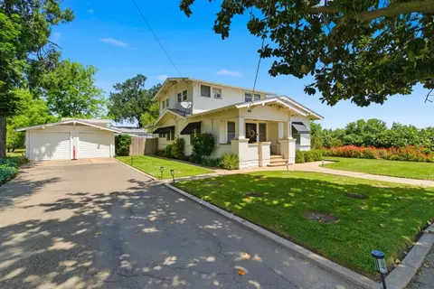10155 E Kettleman Ln, Lodi, CA 95240 photo 3