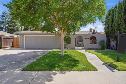 1070 Georgetown Ave, Turlock, CA 95382