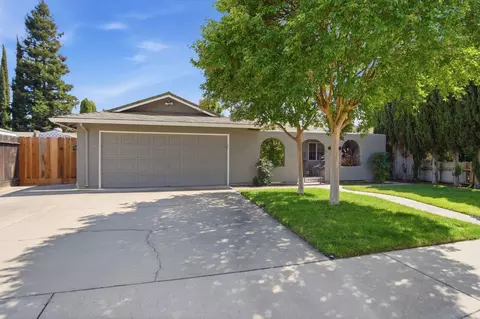 Exterior - 1070 Georgetown Ave, Turlock, CA 95382 photo 1 of 6