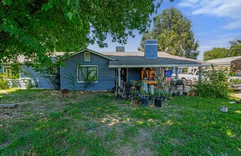 2201 Vivian Rd, Modesto, CA 95358