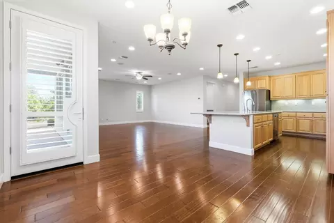 Living - 1472 Bicker Cir, Folsom, CA 95630 photo 5 of 6